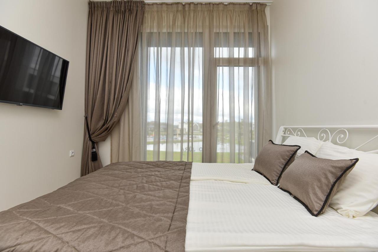 פלאנגה Apartamentai Melyna Jura מראה חיצוני תמונה
