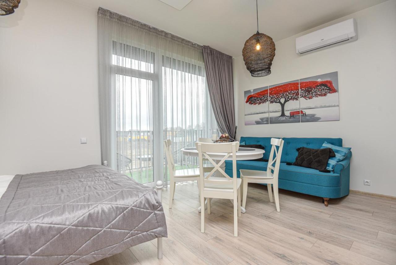 פלאנגה Apartamentai Melyna Jura מראה חיצוני תמונה
